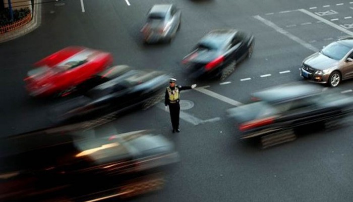 চীনে ভয়াবহ সড়ক দুর্ঘটনায় নিহত ১৭, আহত ২২