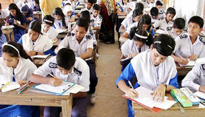 এ বছর প্রাথমিকে বৃত্তি পাবে সাড়ে ৮২ হাজার শিক্ষার্থী